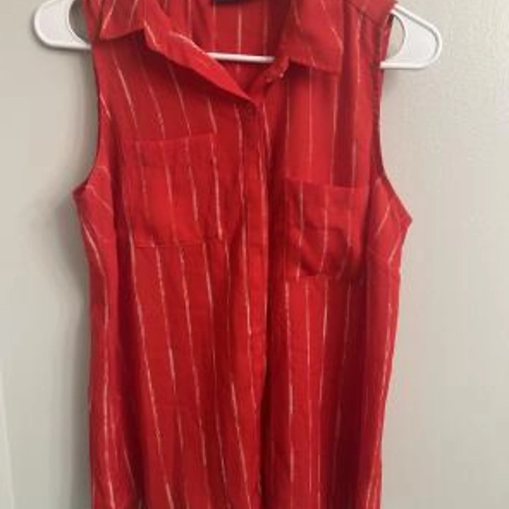 Apt. 9 Red and White Striped Sleeveless Blouse